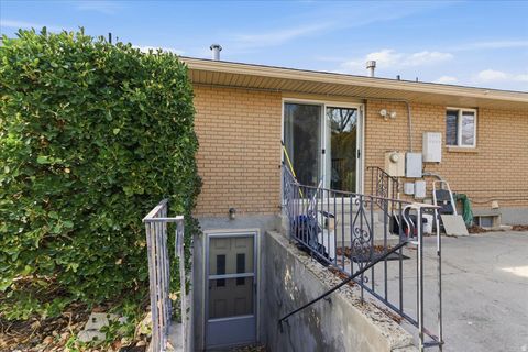 Tiny photo for 6095 S SIERRA GRANDE Dr, Taylorsville, UT 84129 (MLS # 2126621)