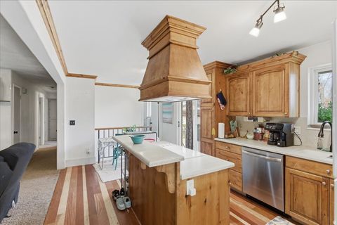 Photo of 6095 S SIERRA GRANDE Dr, Taylorsville, UT 84129 (MLS # 2126621)