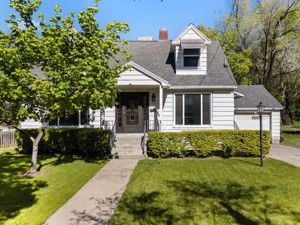 Photo of 658 N 100 E, Logan, UT 84321 (MLS # 2153685)