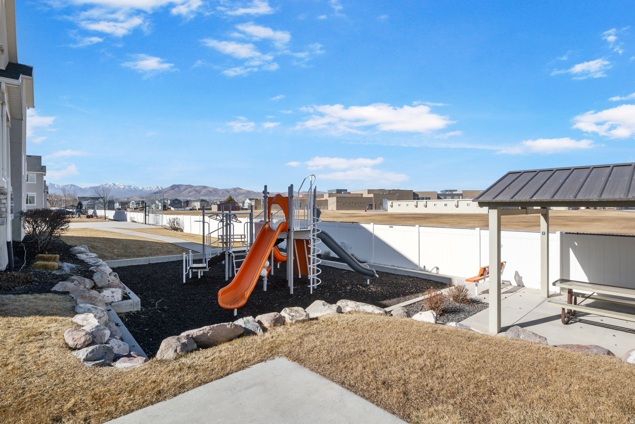 LEHI GATEWAY - Residential Lease