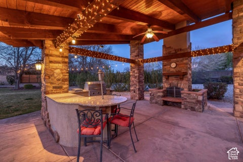 Tiny photo for 2497 RIVER CIR, Santa Clara, UT 84765 (MLS # 2189489)
