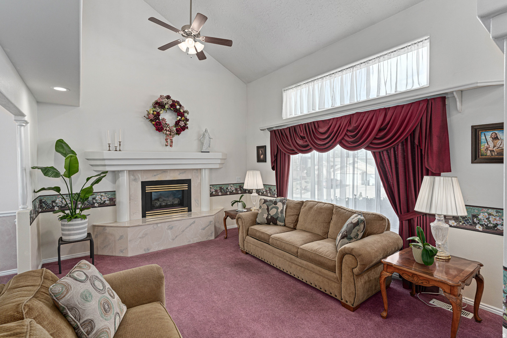 SKYLINE EST - Residential