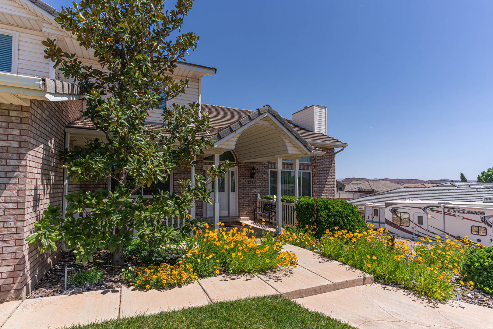 SKYLINE EST - Residential