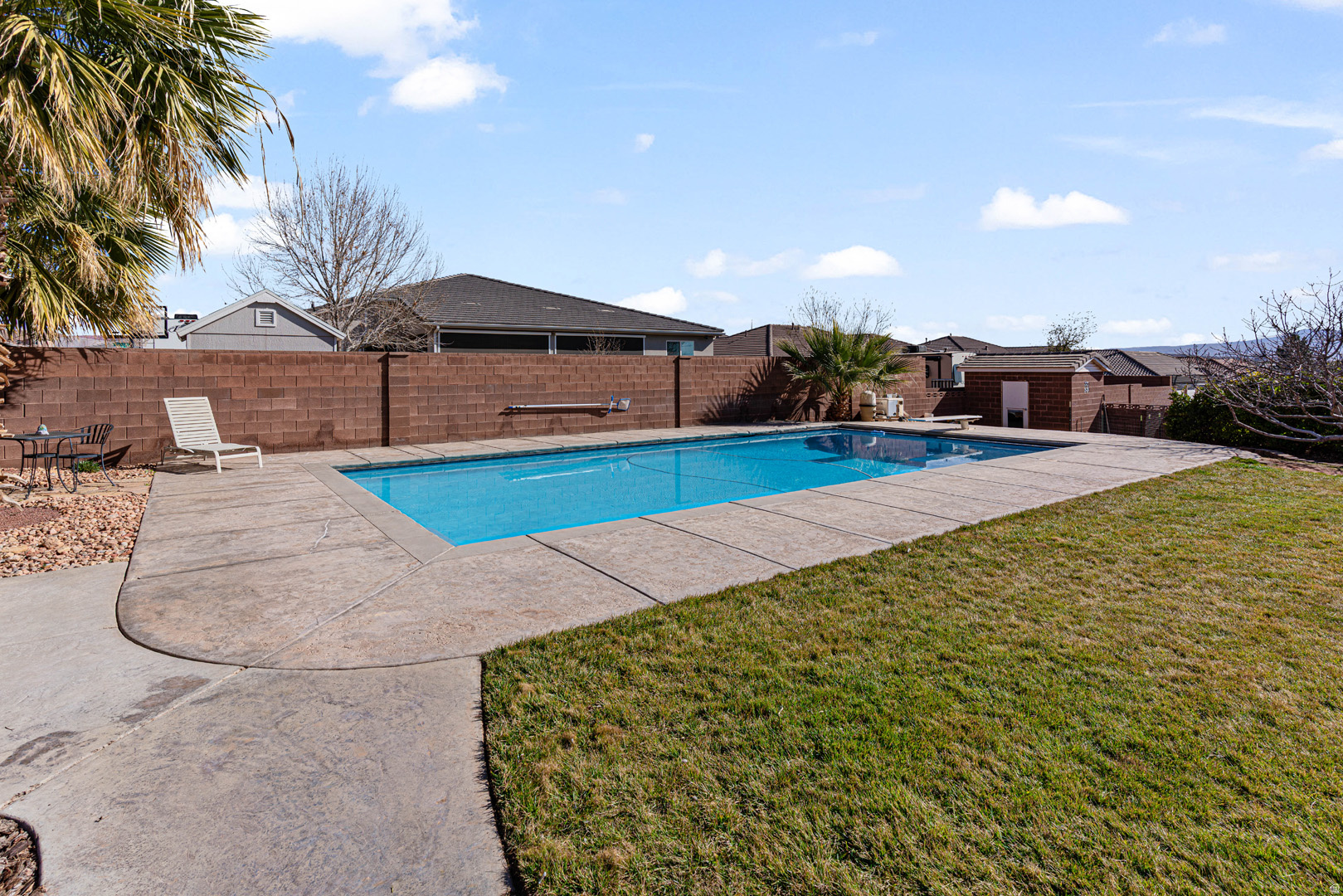 SKYLINE EST - Residential