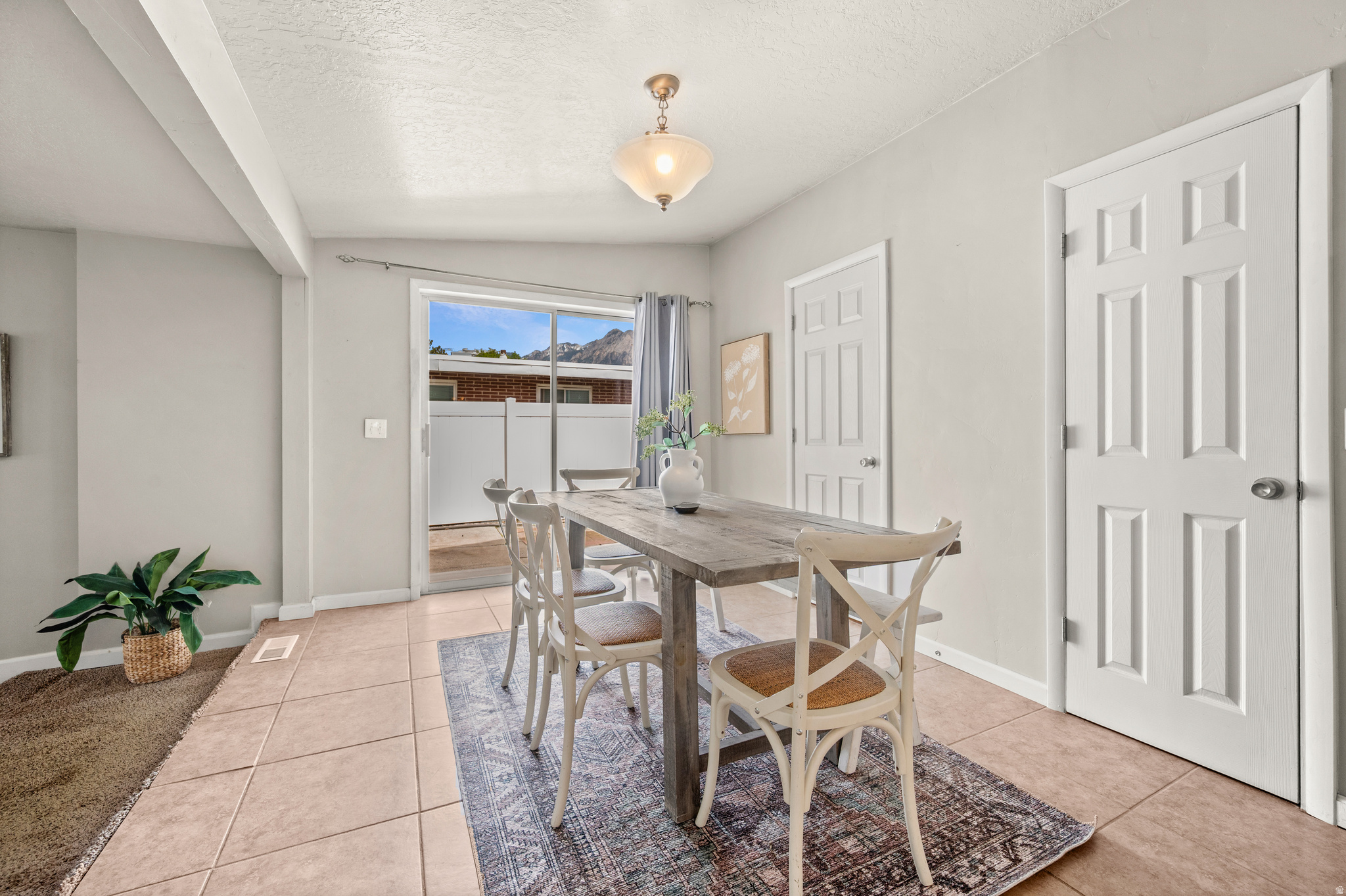 CAROLE - Residential