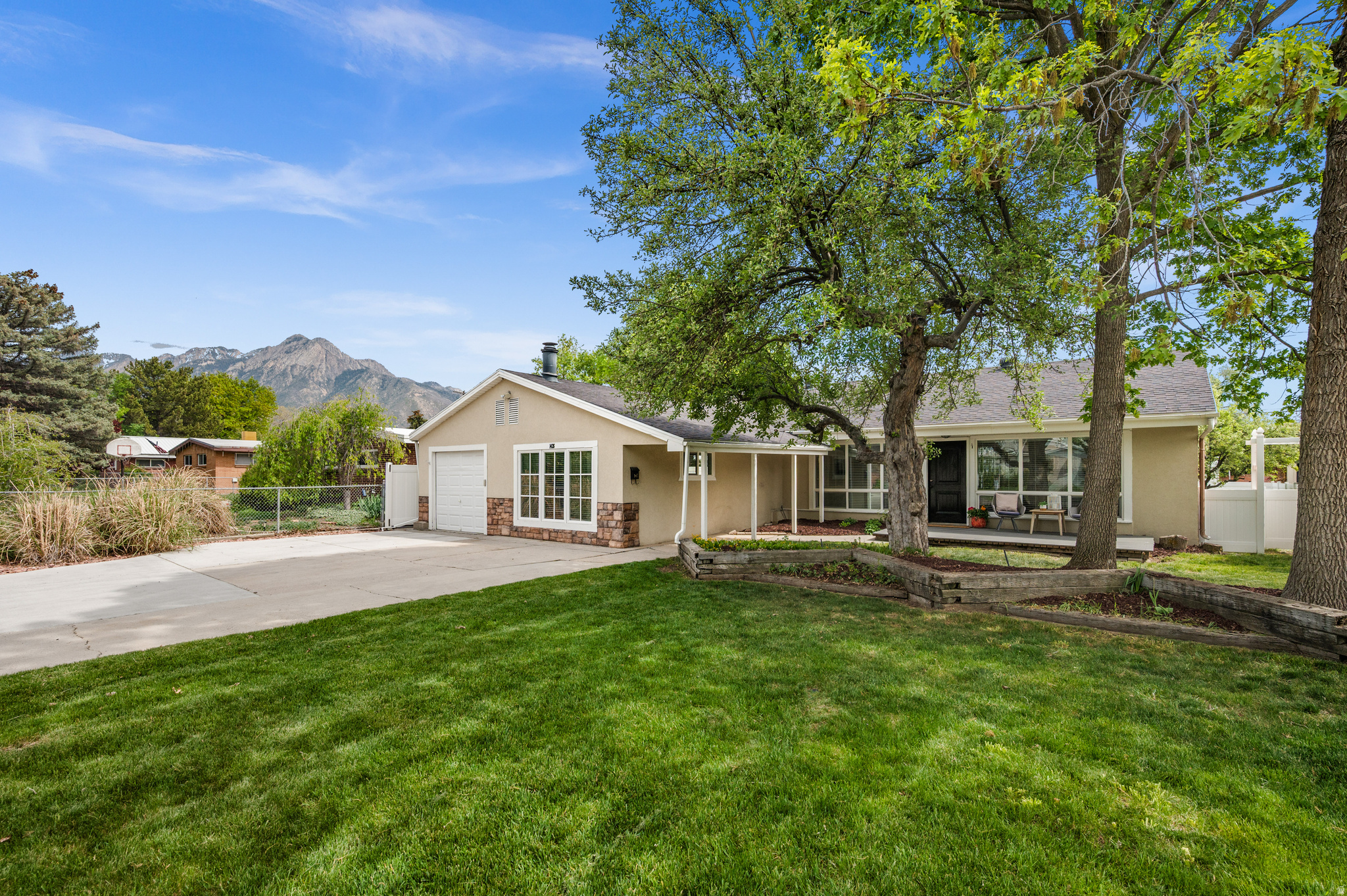 CAROLE - Residential