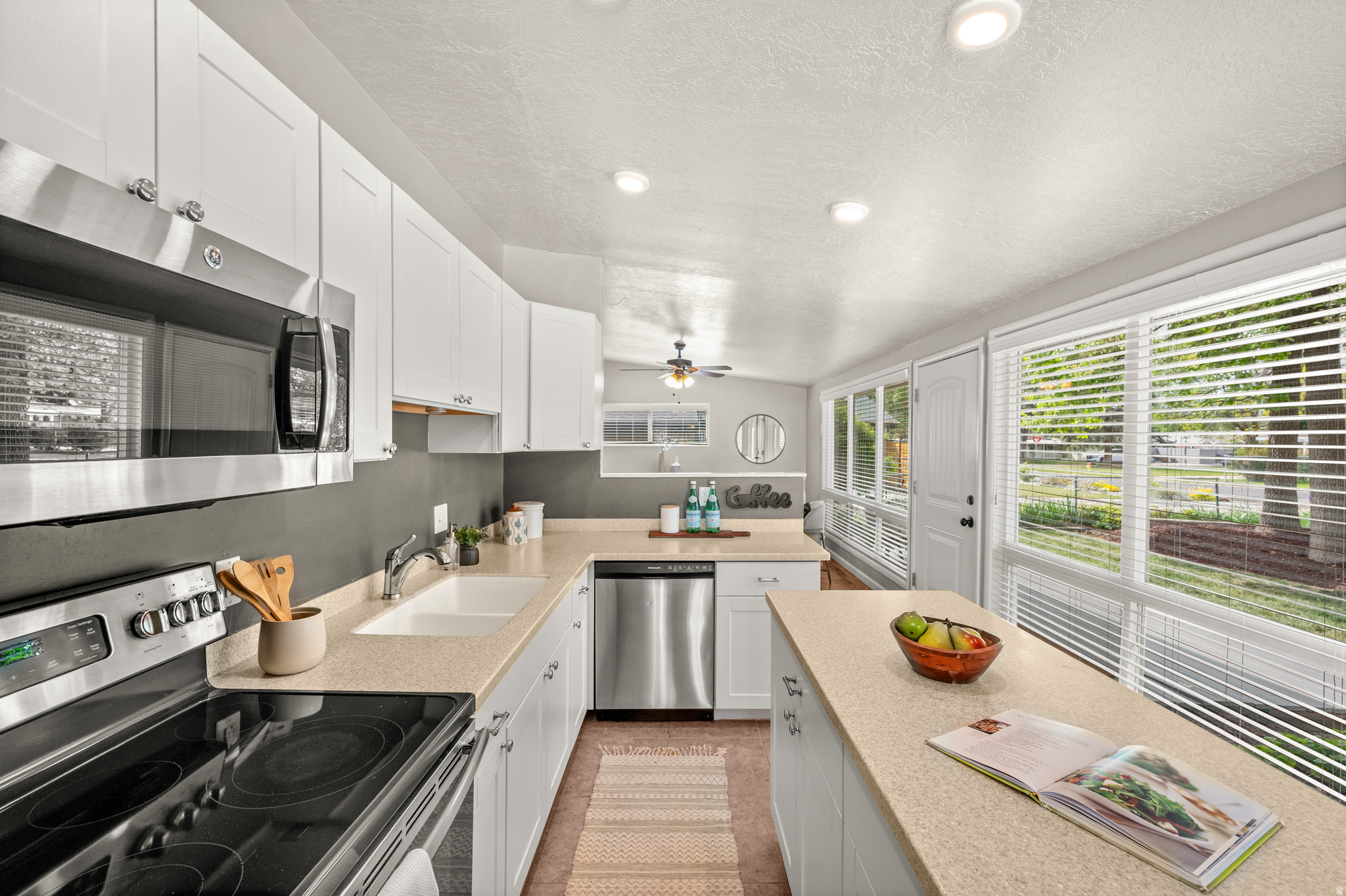 CAROLE - Residential