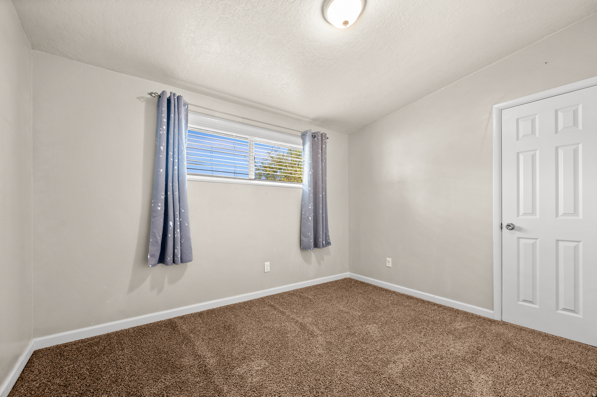 CAROLE - Residential