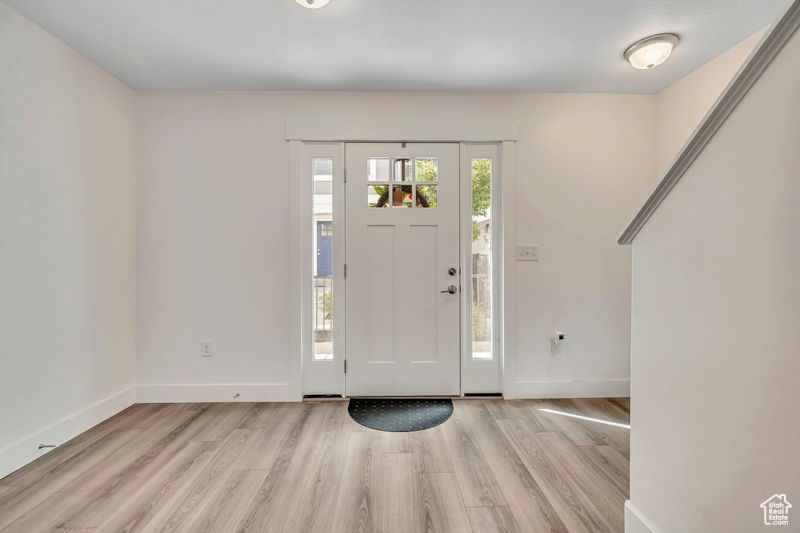 MUIRHOUSE - Residential