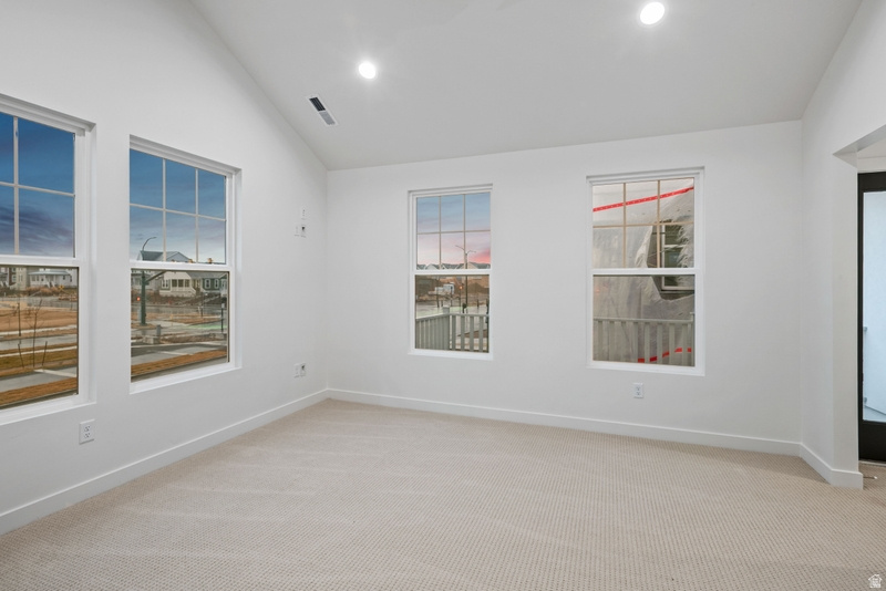 DAYBREAK - Residential Income