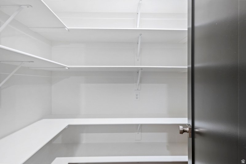 DAYBREAK - Residential Income