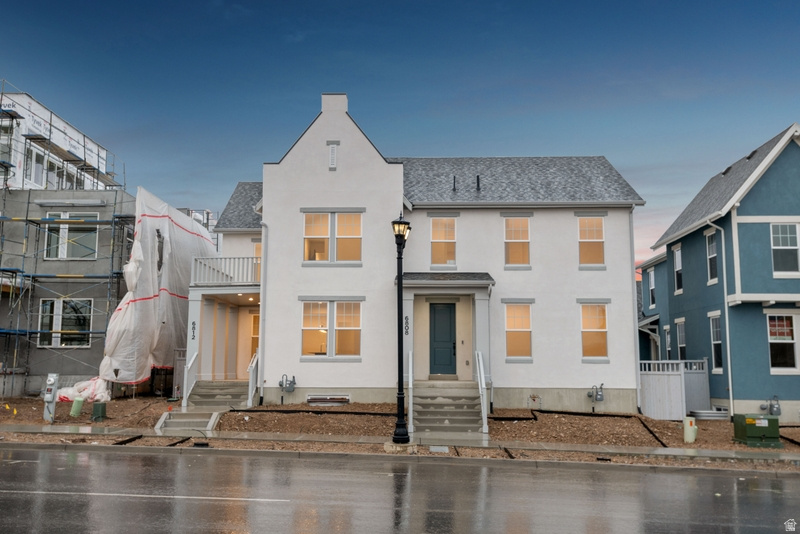 DAYBREAK - Residential Income