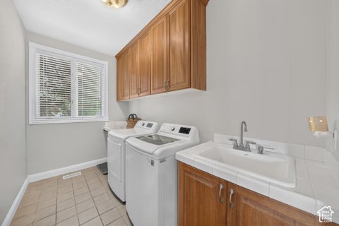 Tiny photo for 767 E DRAPER VIEW RD S, Draper, UT 84020 (MLS # 2169706)