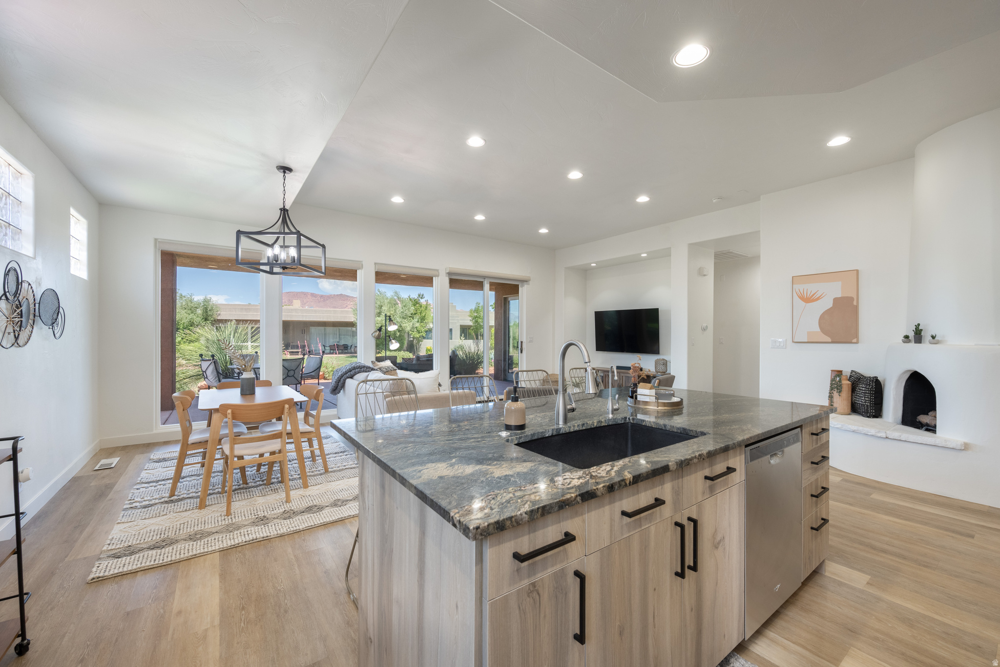 PAIUTE SPRINGS AT ENTRADA - Residential