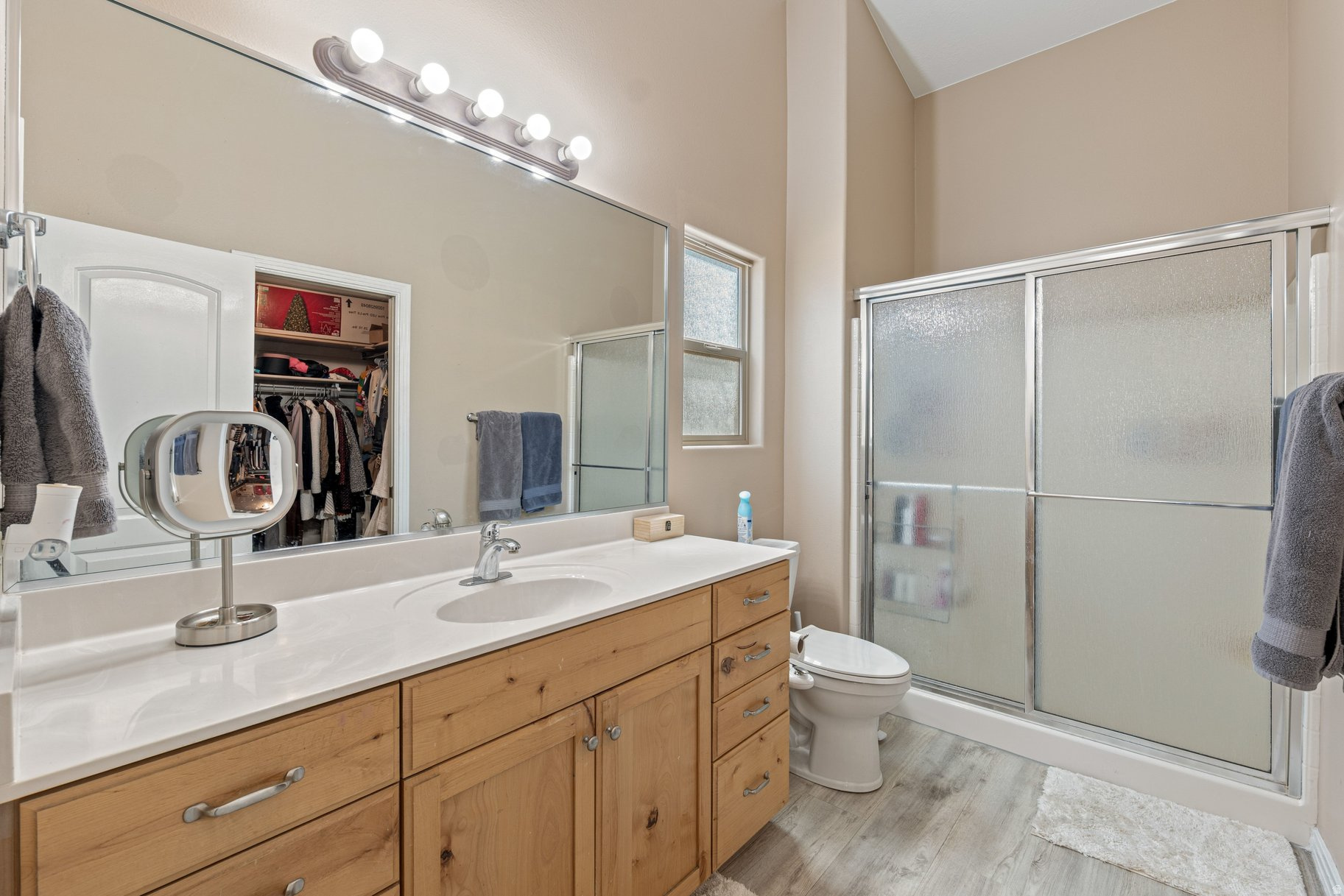 DESERT SANDS AT PAIN - Residential