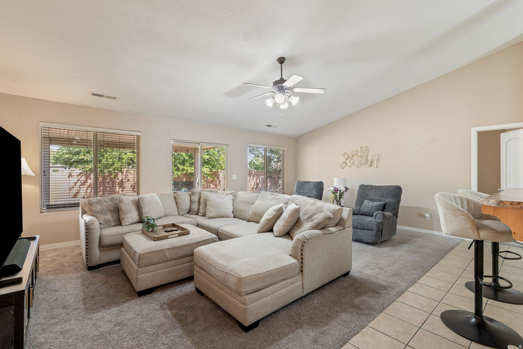 DESERT SANDS AT PAIN - Residential