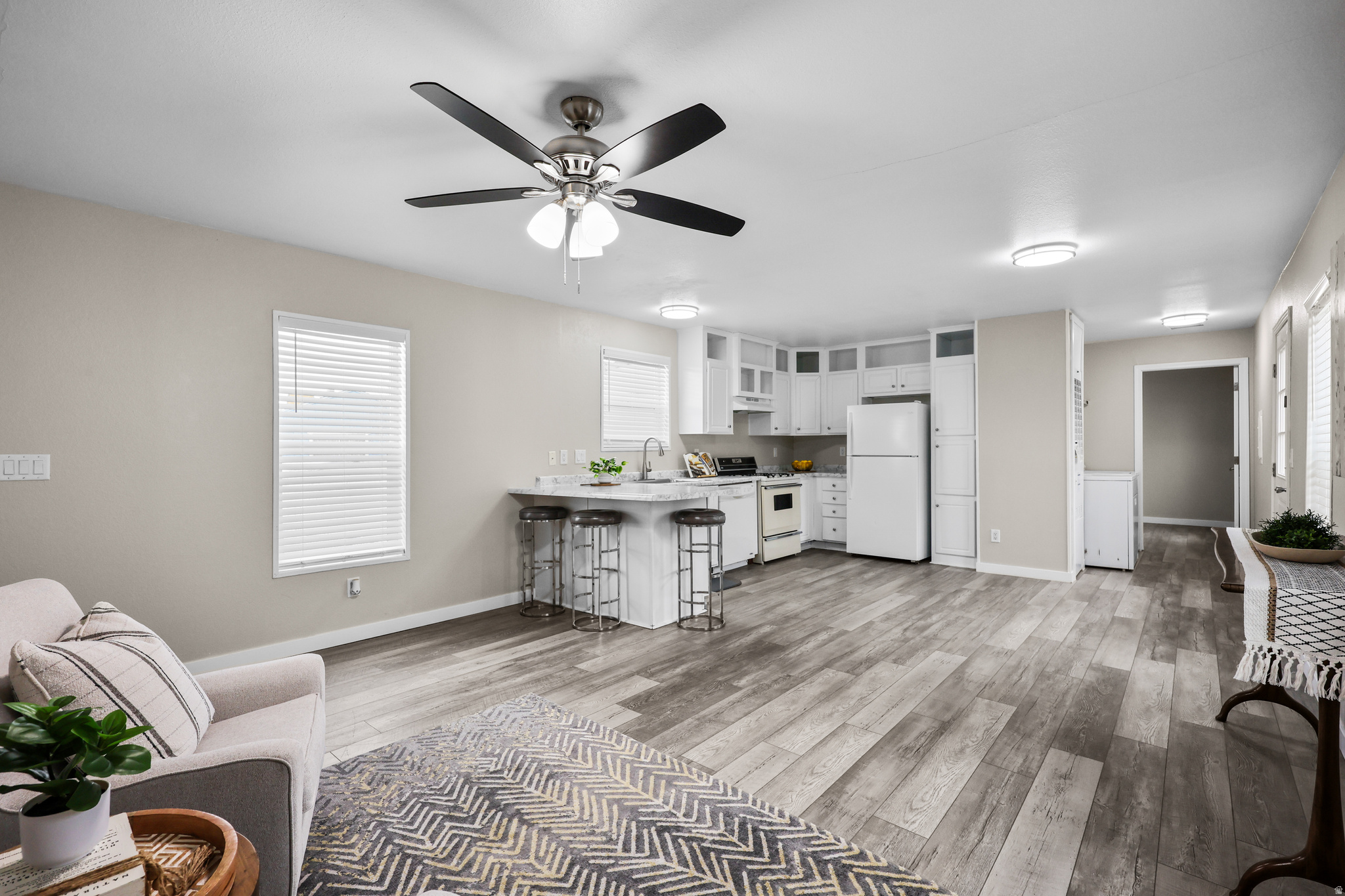 APPLE ACRES - Residential