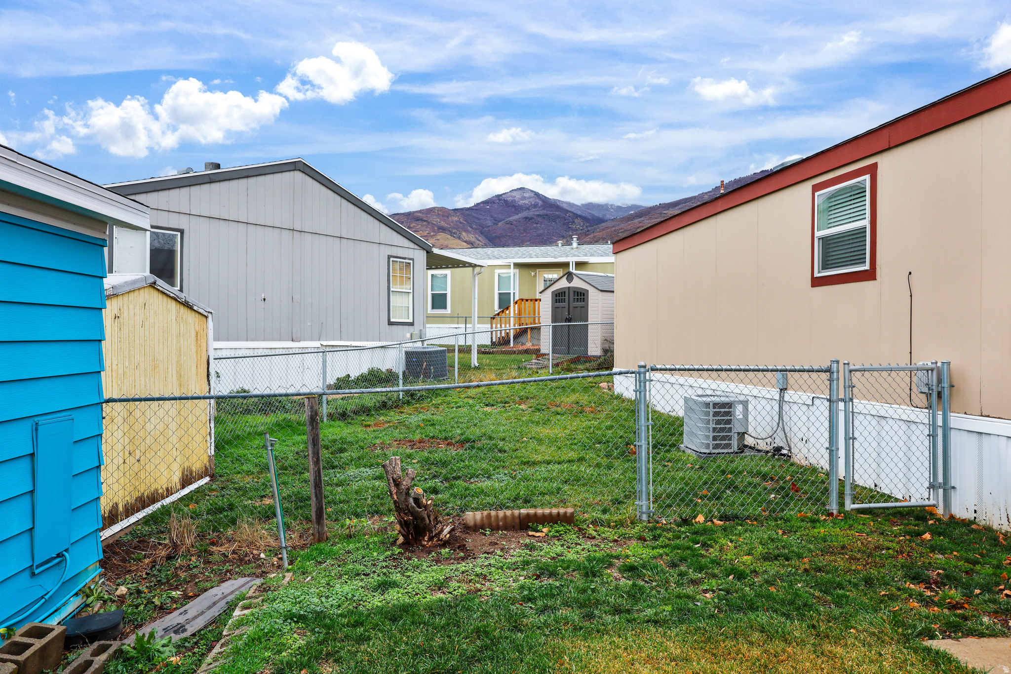 APPLE ACRES - Residential