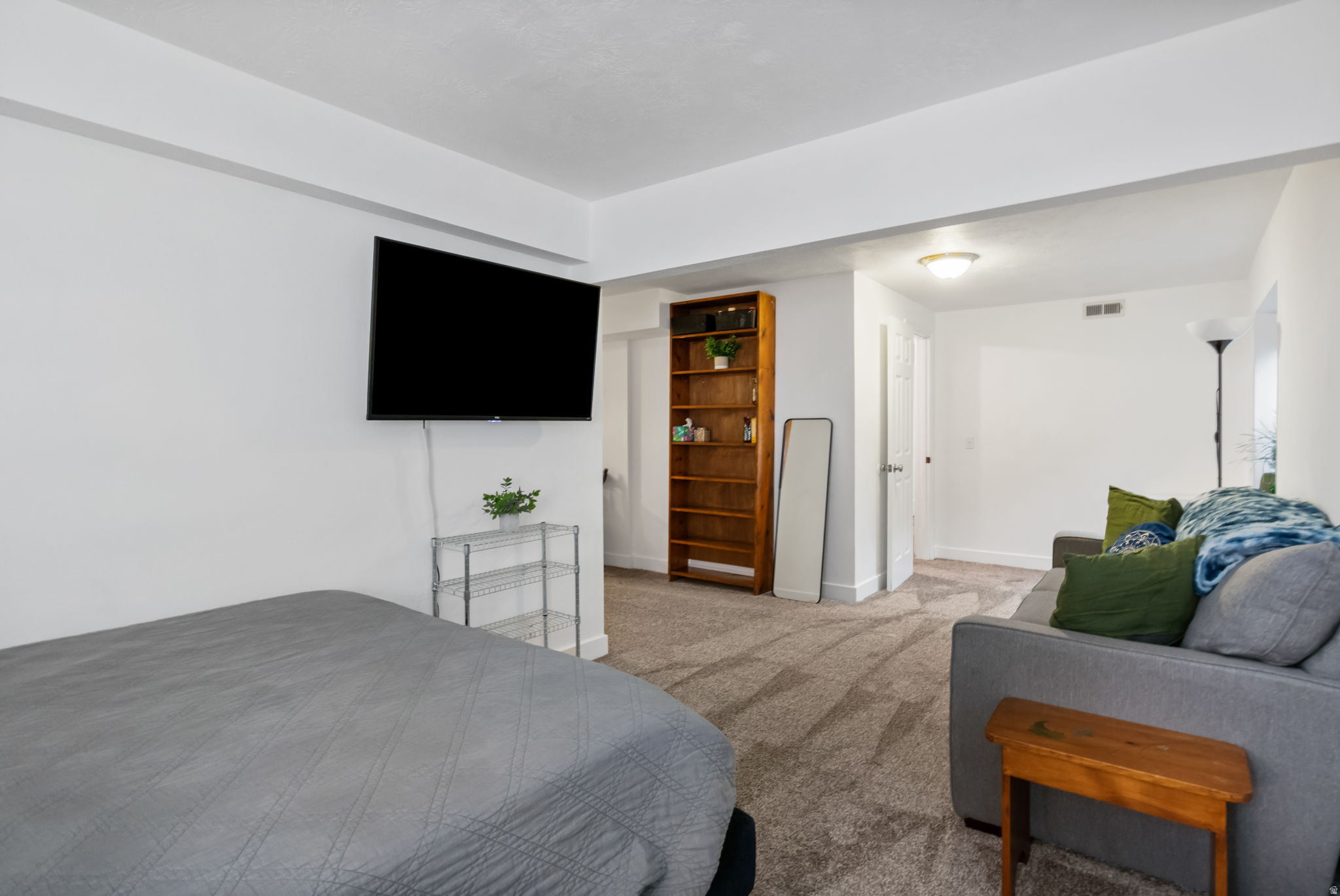 MOUNTAIN ESTATES #2 - Residential