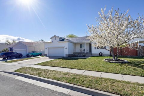 Tiny photo for 8795 W FLORENCE DR, Magna, UT 84044 (MLS # 2148512)