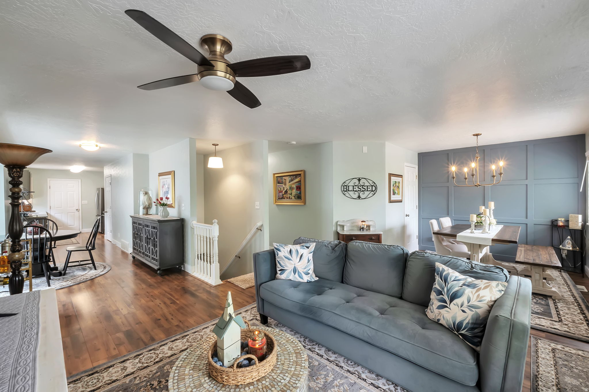 ASH POINT AT SADDLE - Residential