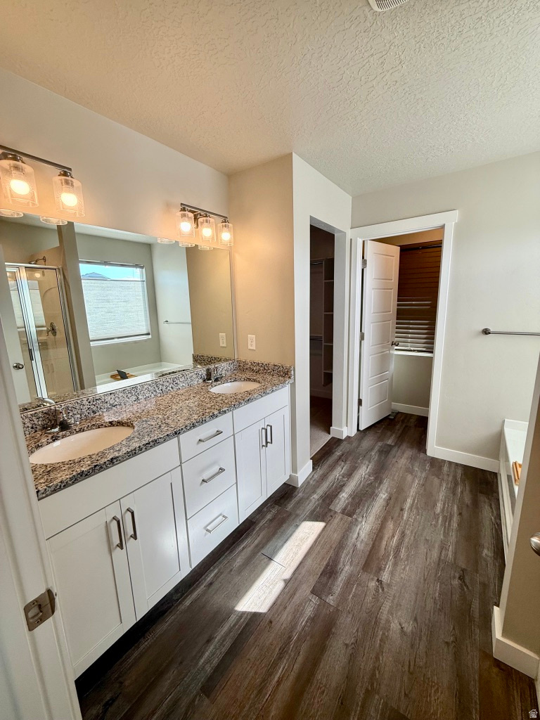 PORTERS CROSSING - Residential