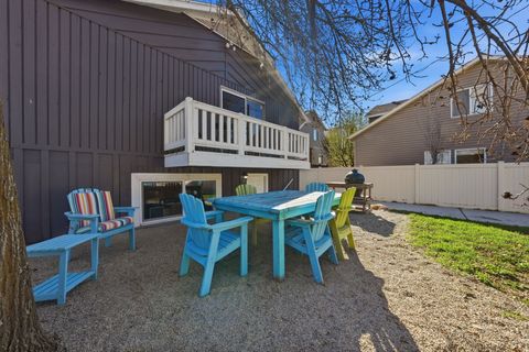 Tiny photo for 365 E FENTON AVE, South Salt Lake, UT 84115 (MLS # 2144650)