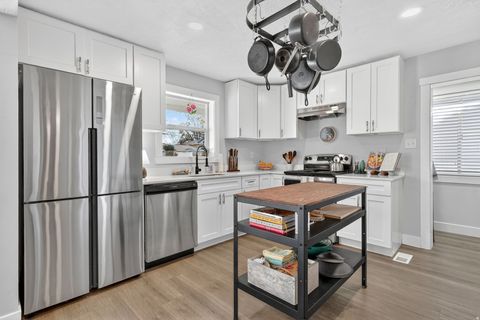 Tiny photo for 365 E FENTON AVE, South Salt Lake, UT 84115 (MLS # 2144650)