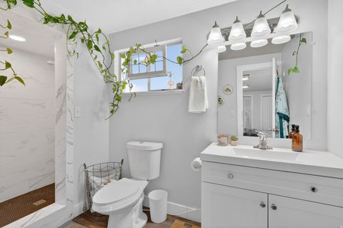 Tiny photo for 365 E FENTON AVE, South Salt Lake, UT 84115 (MLS # 2144650)