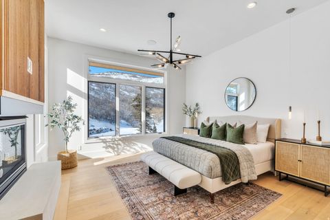 Tiny photo for 2059 W CAPRICORN CT, Heber City, UT 84032 (MLS # 2138638)