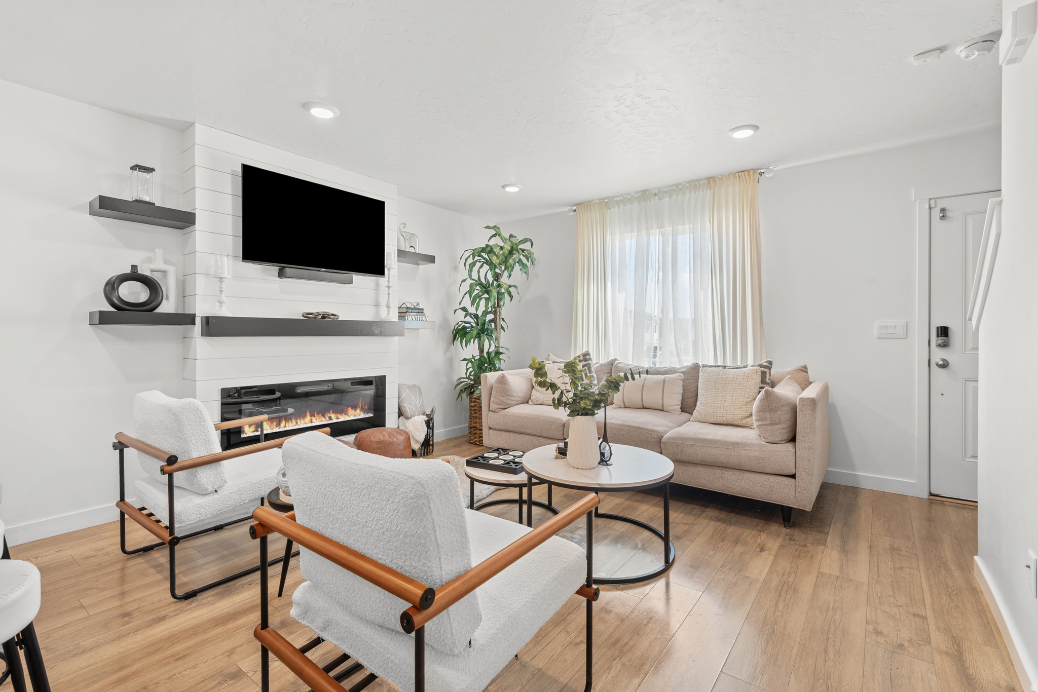 LITTLE VALLEY - Residential