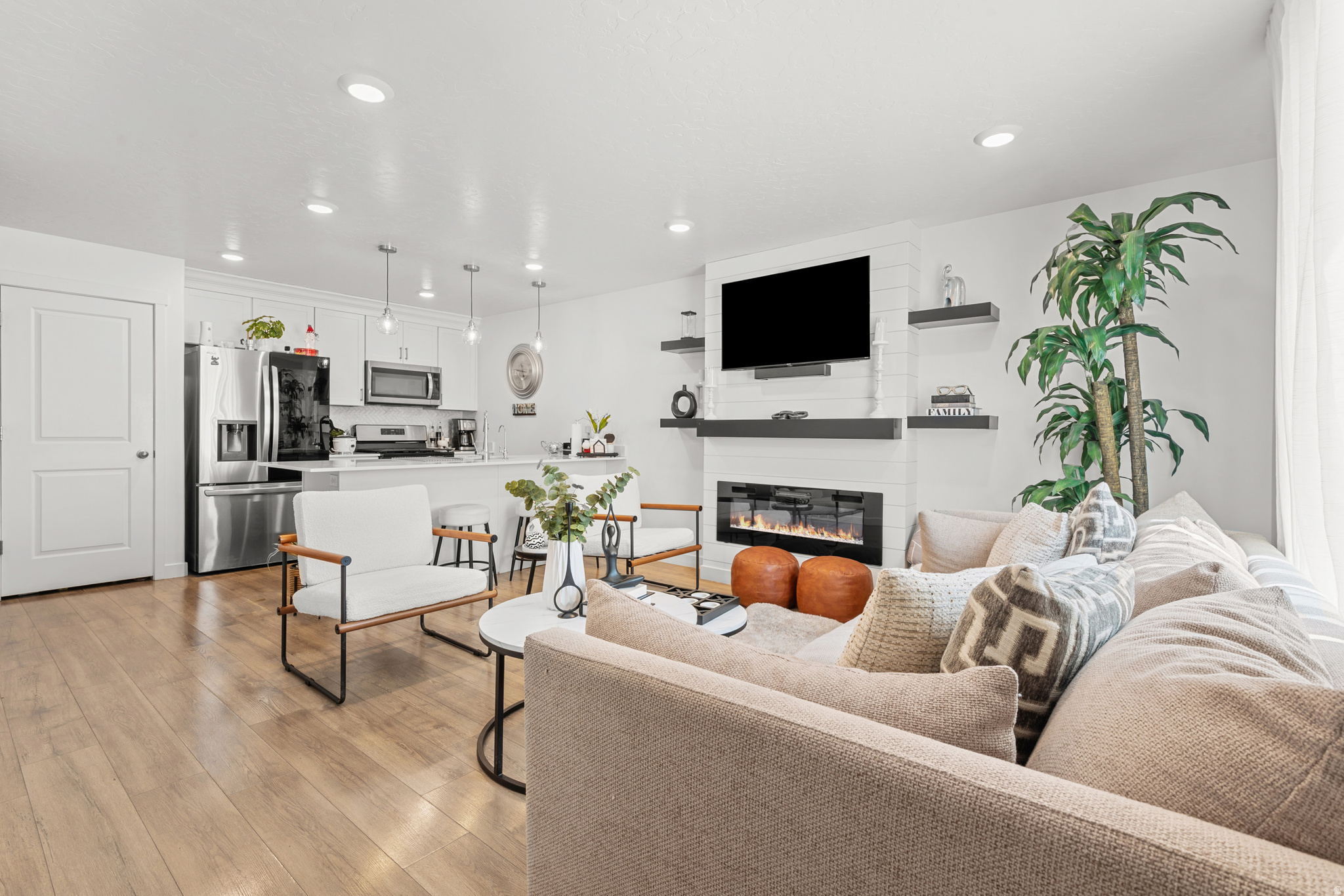 LITTLE VALLEY - Residential