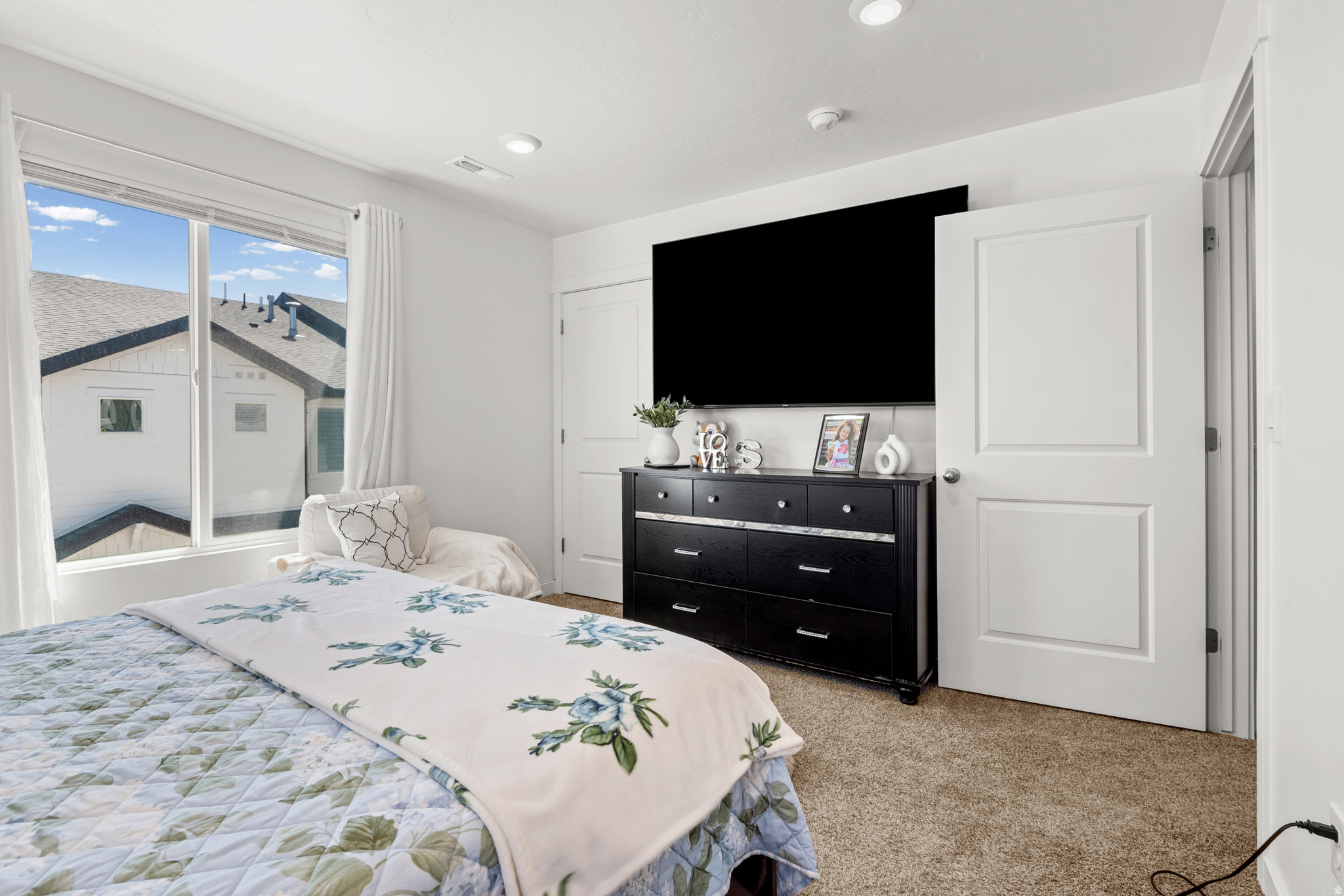 LITTLE VALLEY - Residential