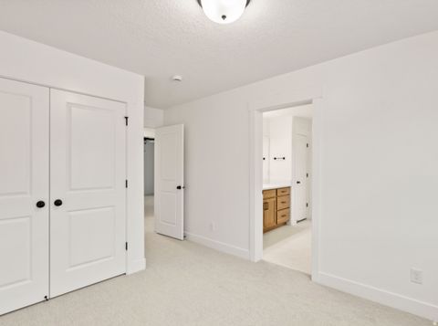 Tiny photo for 416 E LUNA CIR #63, Salem, UT 84653 (MLS # 2121533)