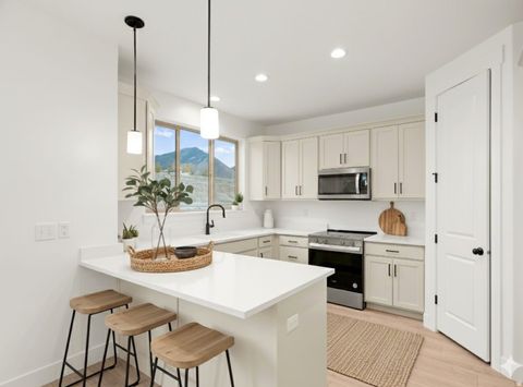 Tiny photo for 416 E LUNA CIR #63, Salem, UT 84653 (MLS # 2121533)