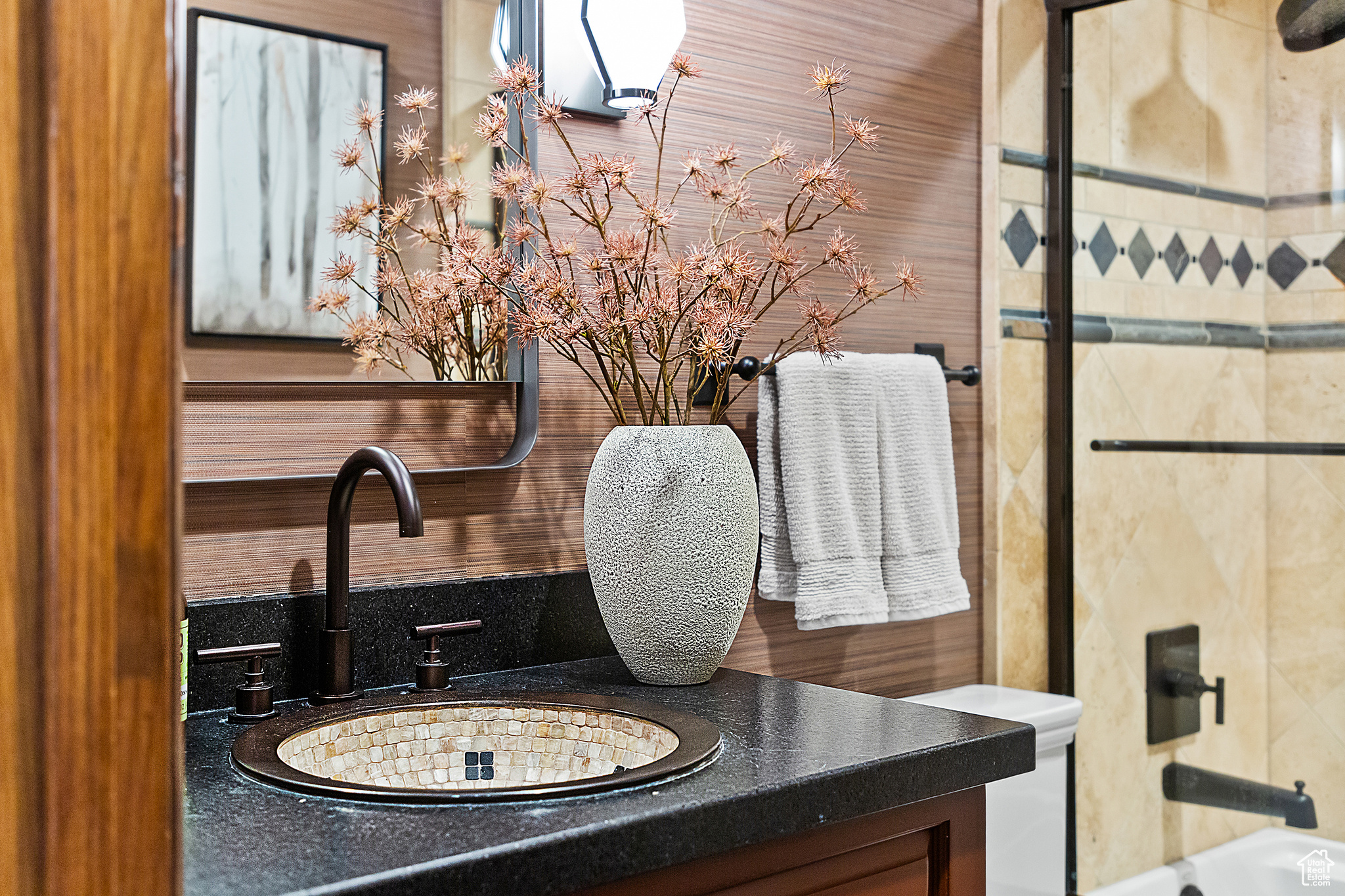 FAWNGROVE CONDOMINIUM - Residential Lease