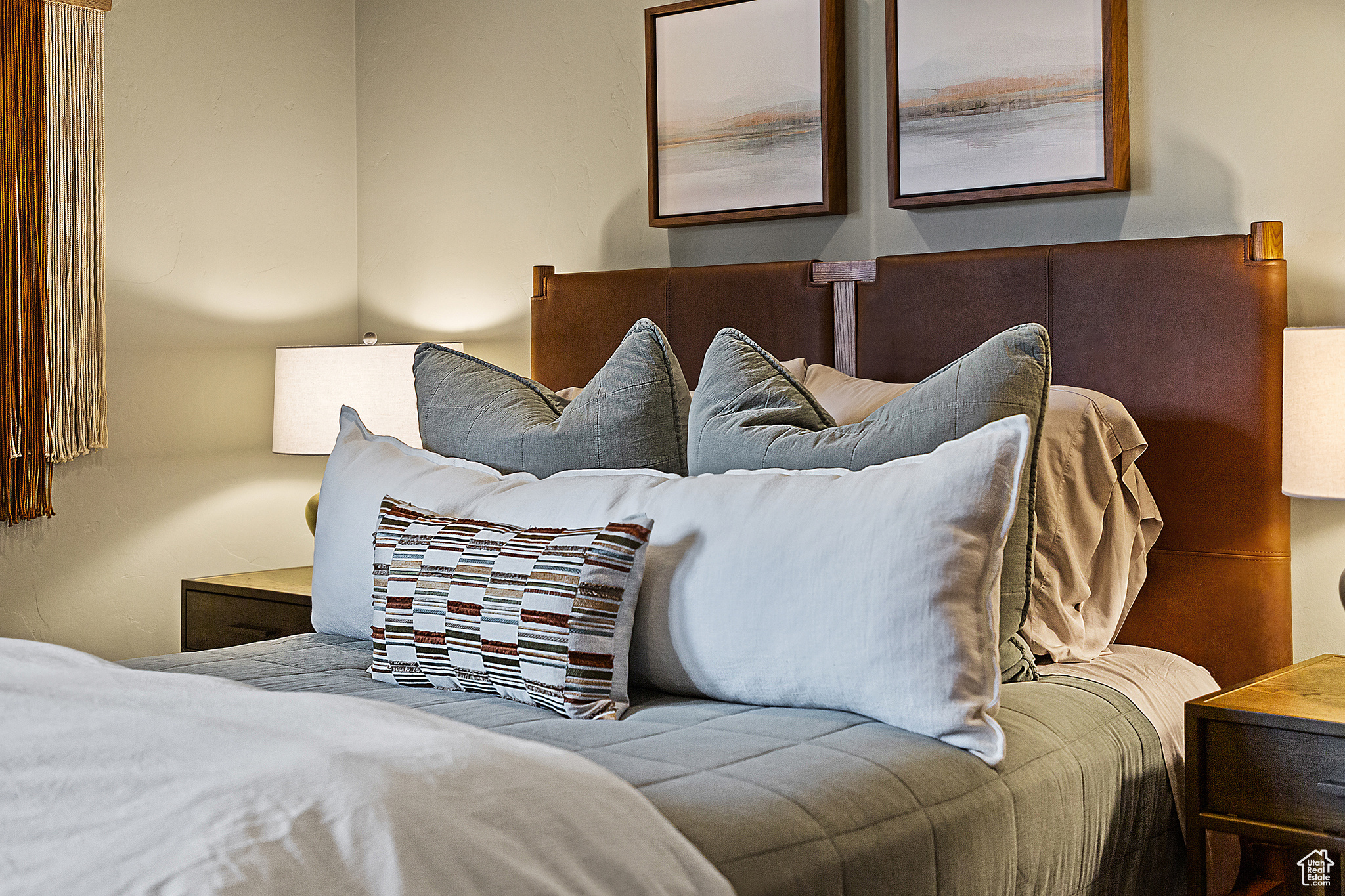 FAWNGROVE CONDOMINIUM - Residential Lease