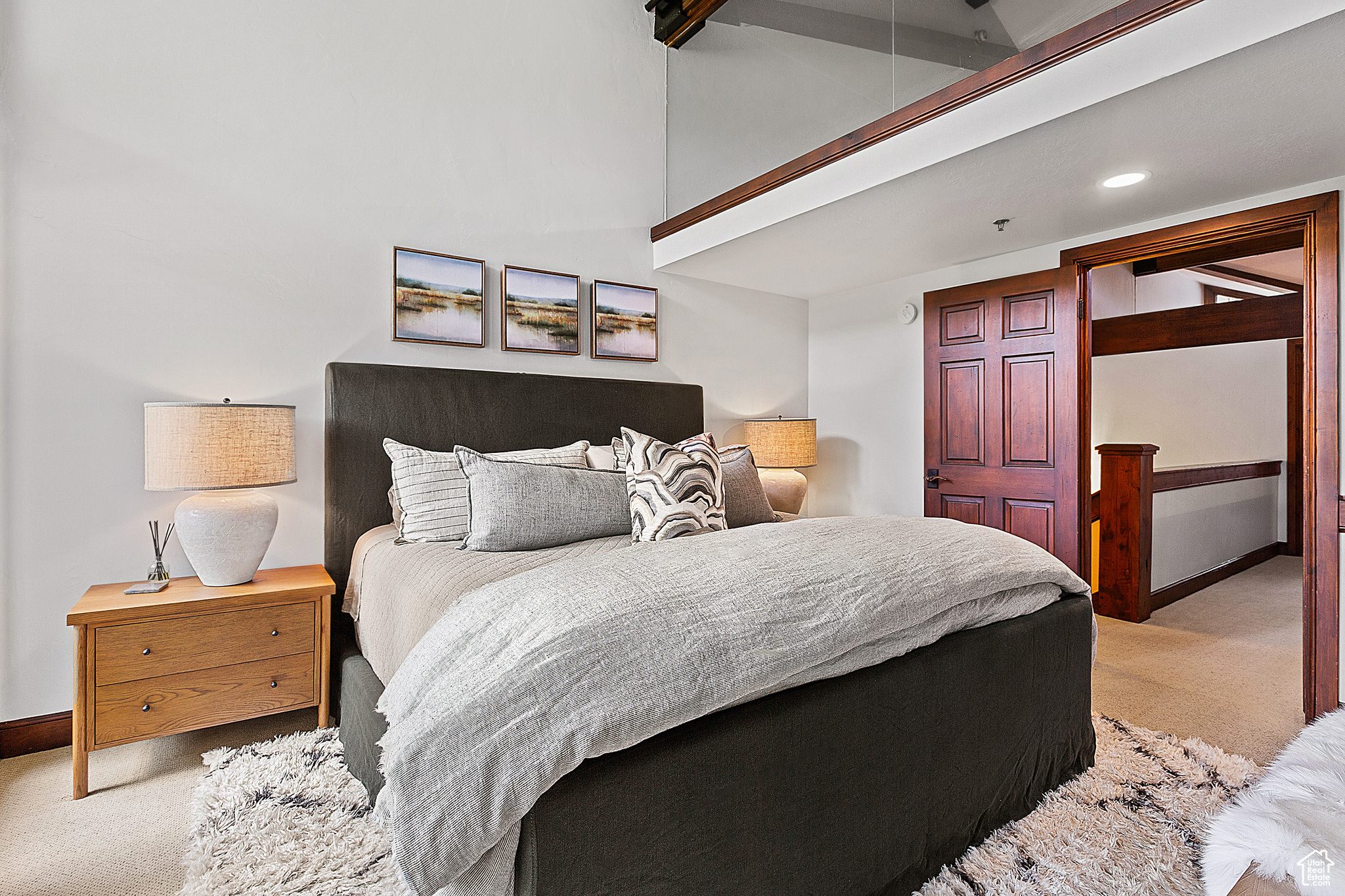 FAWNGROVE CONDOMINIUM - Residential Lease