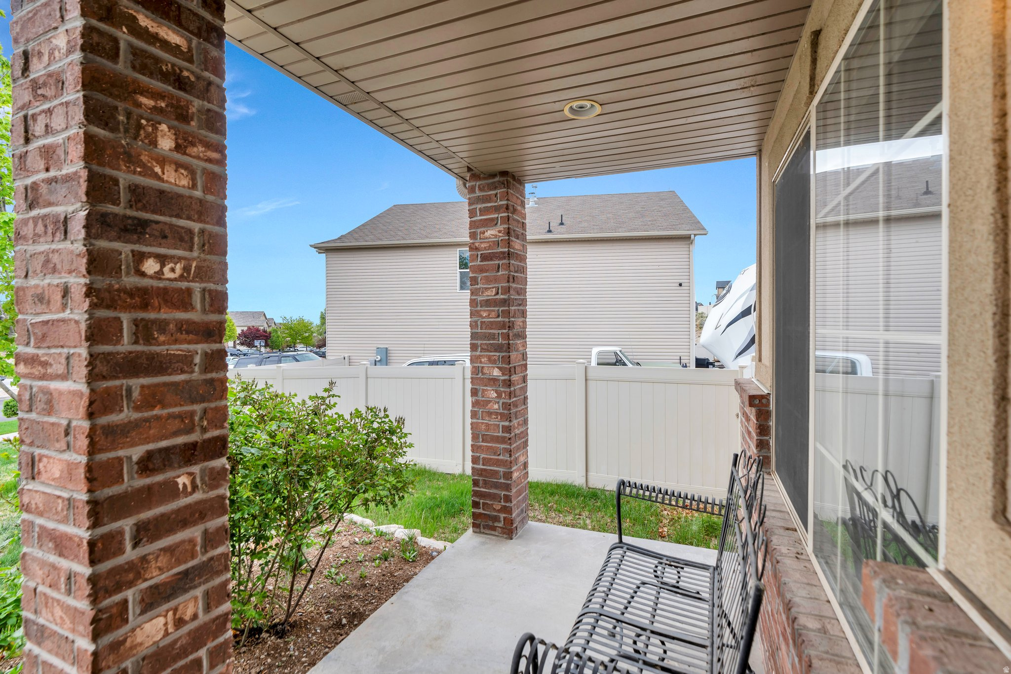 THE VILLAGE OF HAWKS - Residential