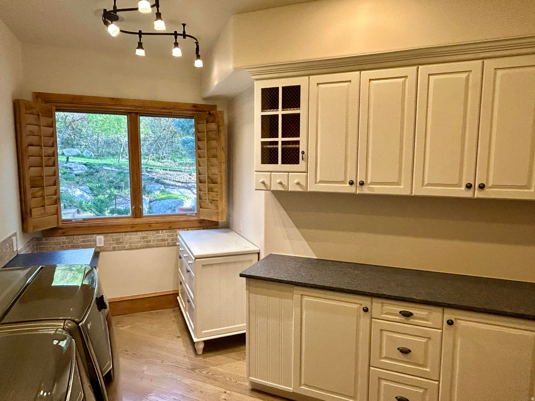 EAGLEWOOD COVE - Residential