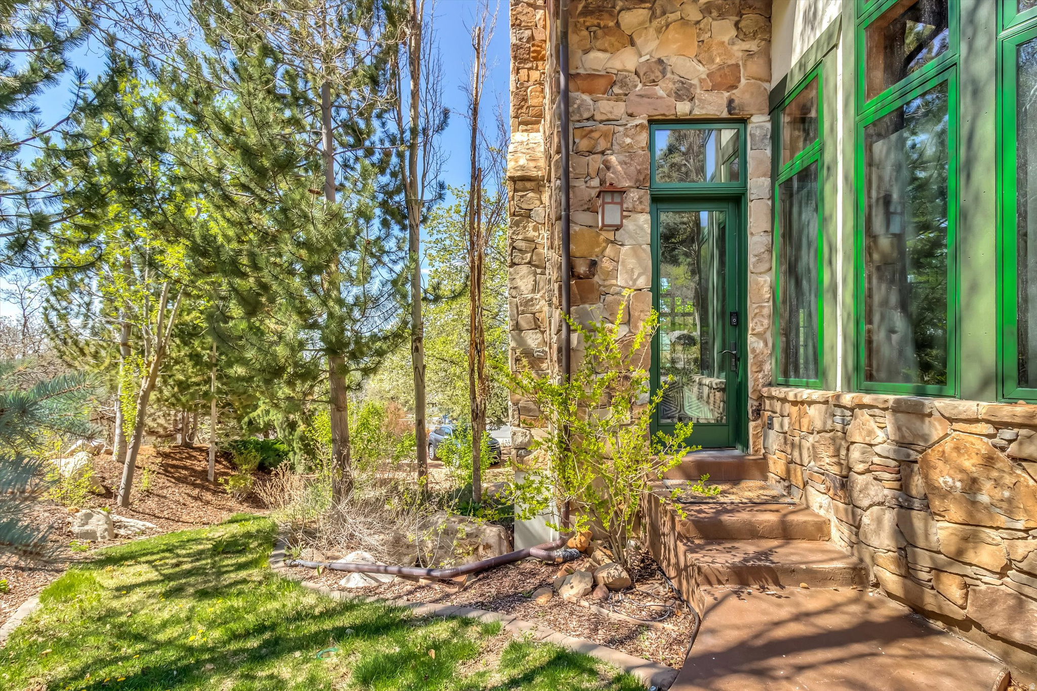 EAGLEWOOD COVE - Residential