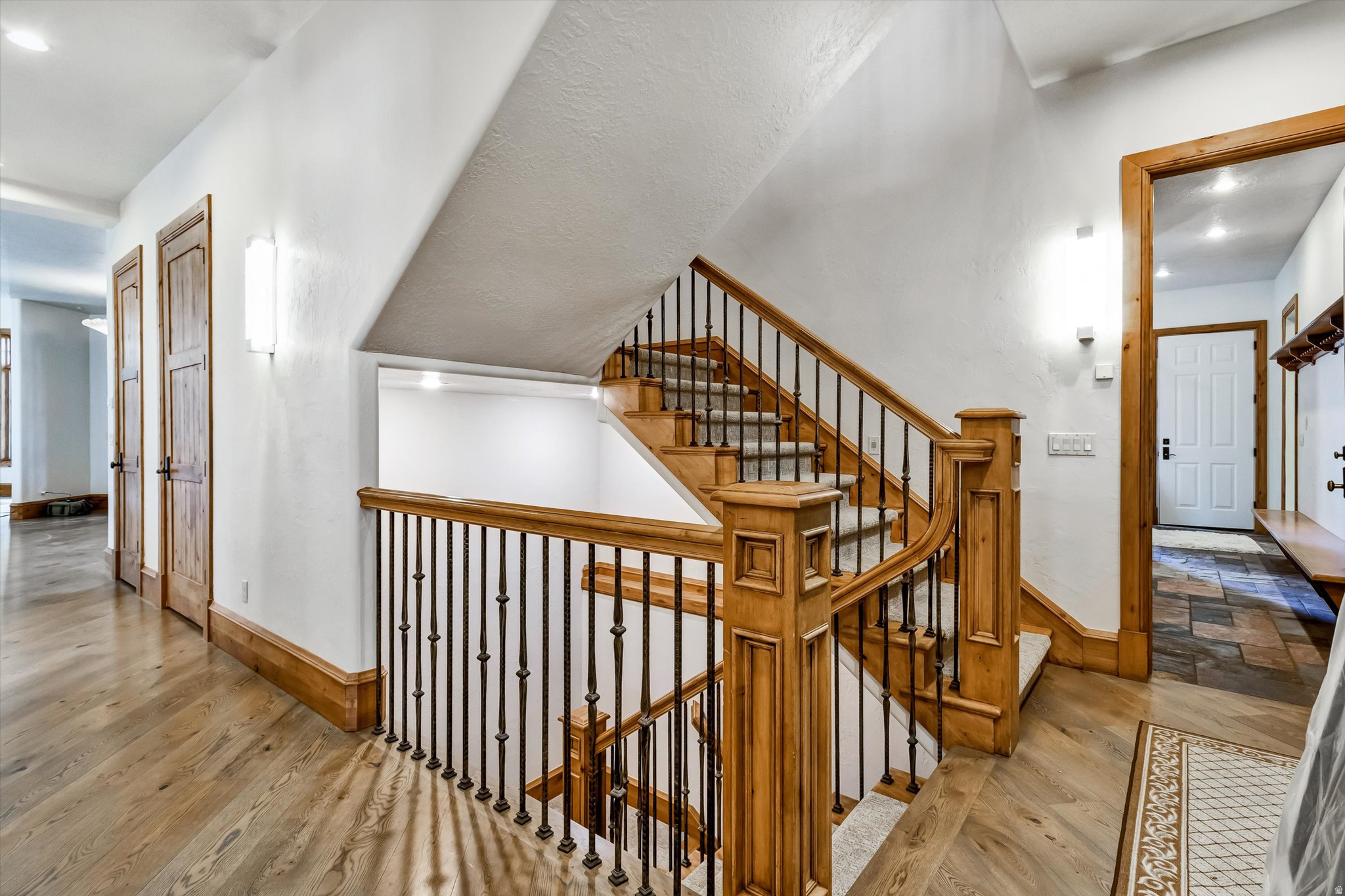EAGLEWOOD COVE - Residential