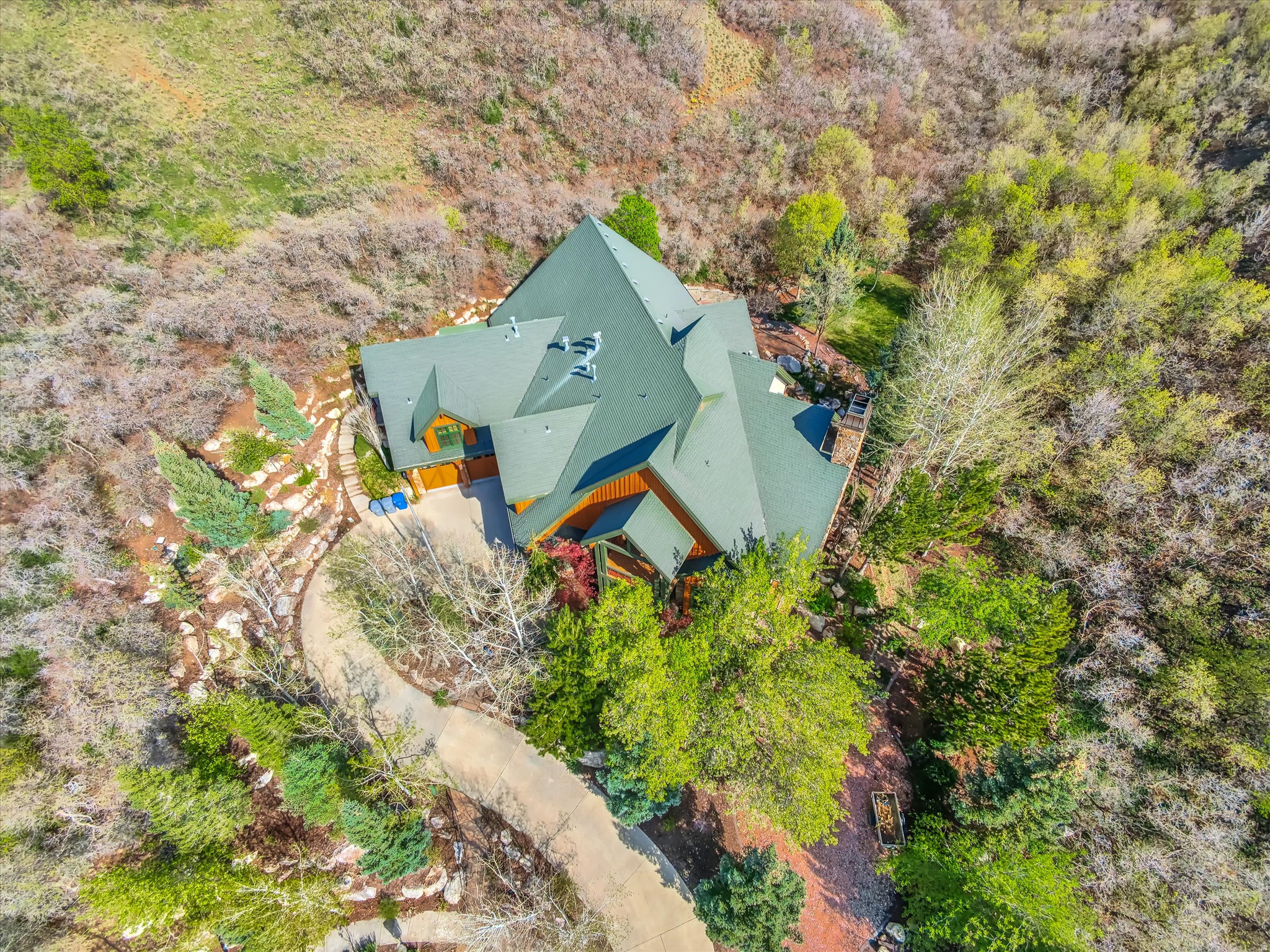 EAGLEWOOD COVE - Residential