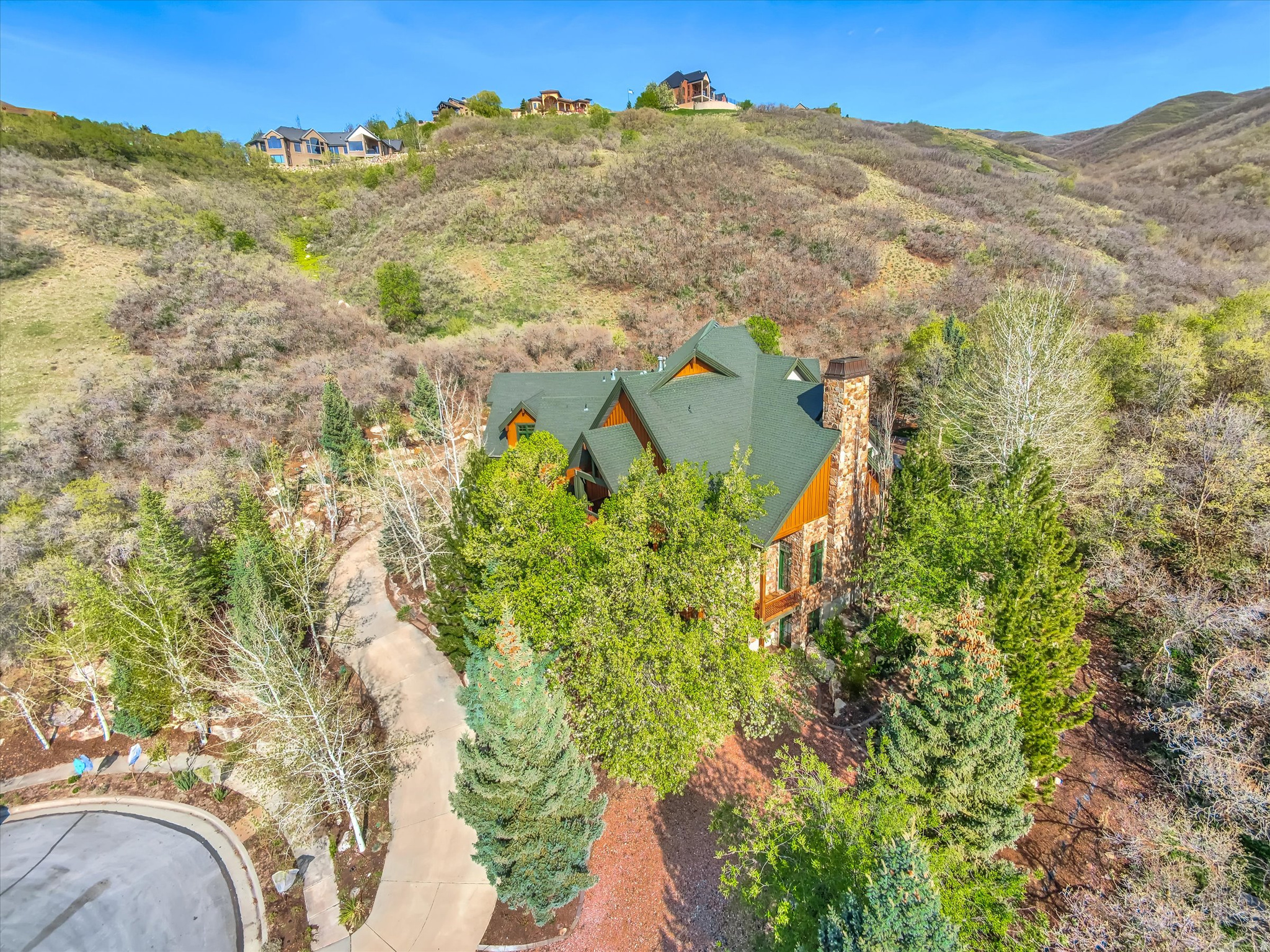 EAGLEWOOD COVE - Residential