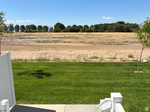 Tiny photo for 74 S LUNAR WAY #359, Mapleton, UT 84664 (MLS # 2111954)