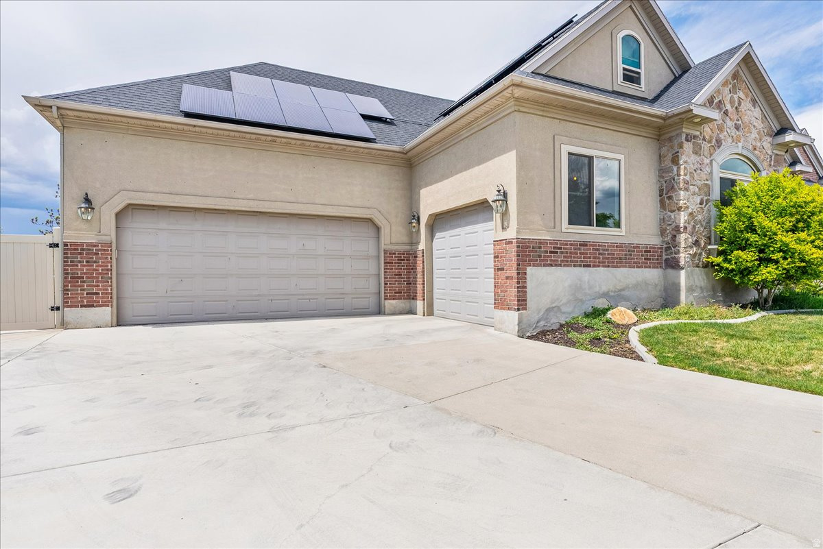 CRYSTAL MEADOWS #2 - Residential