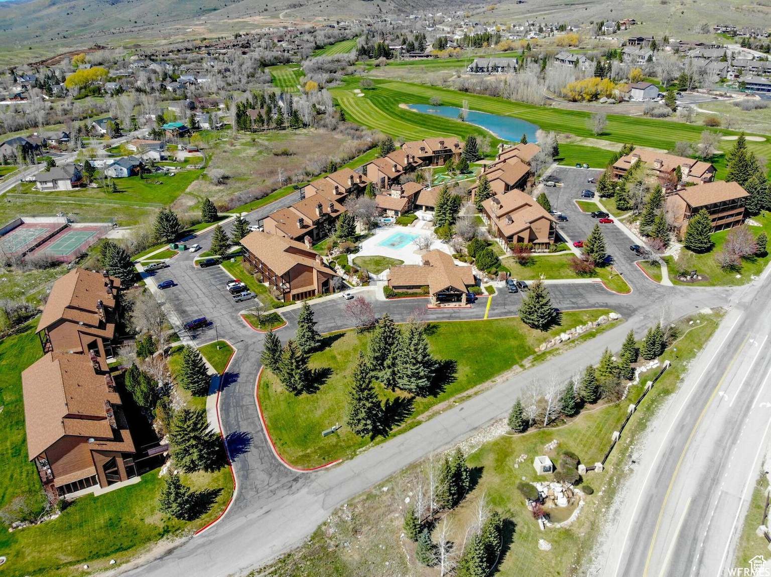 WOLF LODGE CONDOMINIUM - Residential