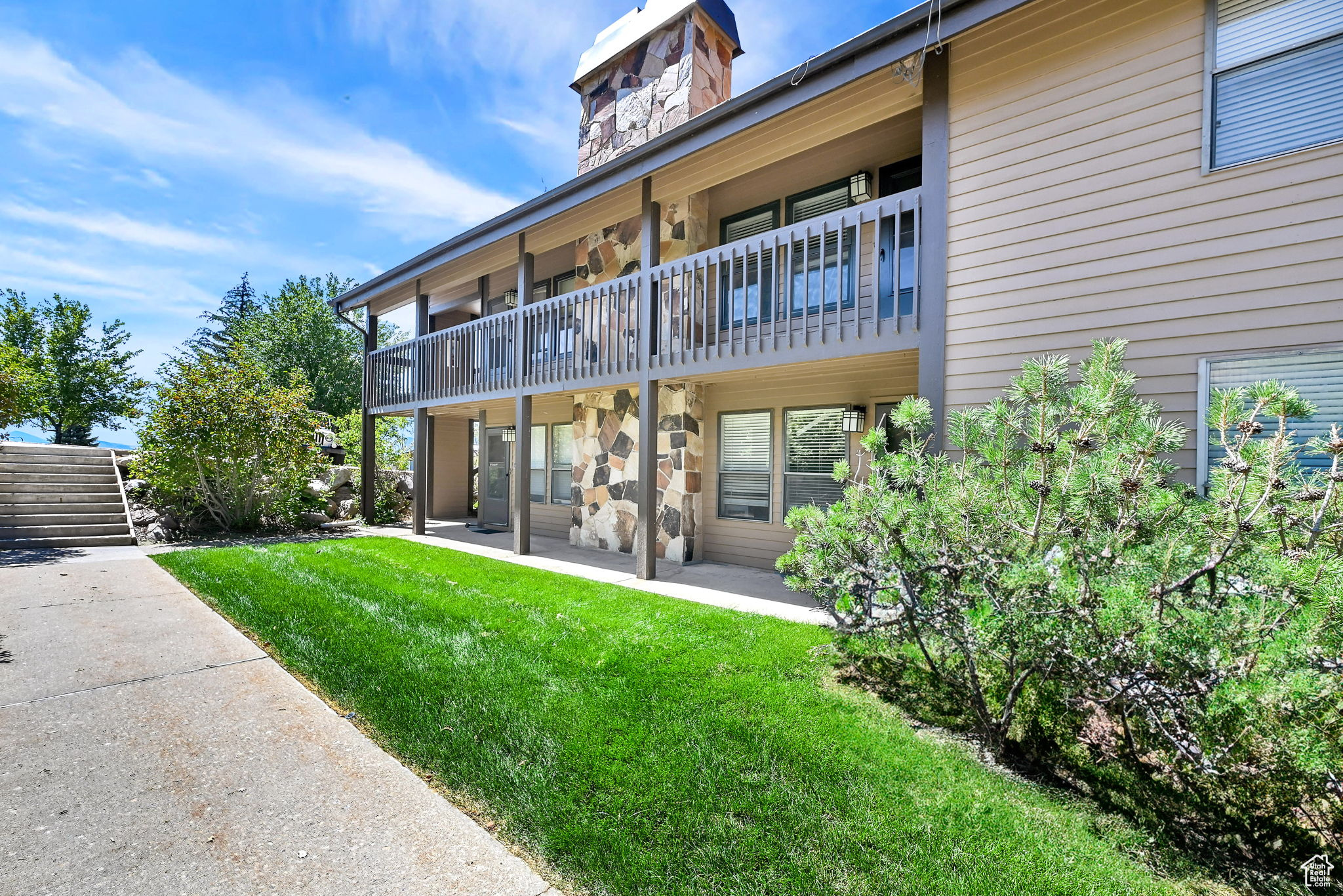 WOLF LODGE CONDOMINIUM - Residential