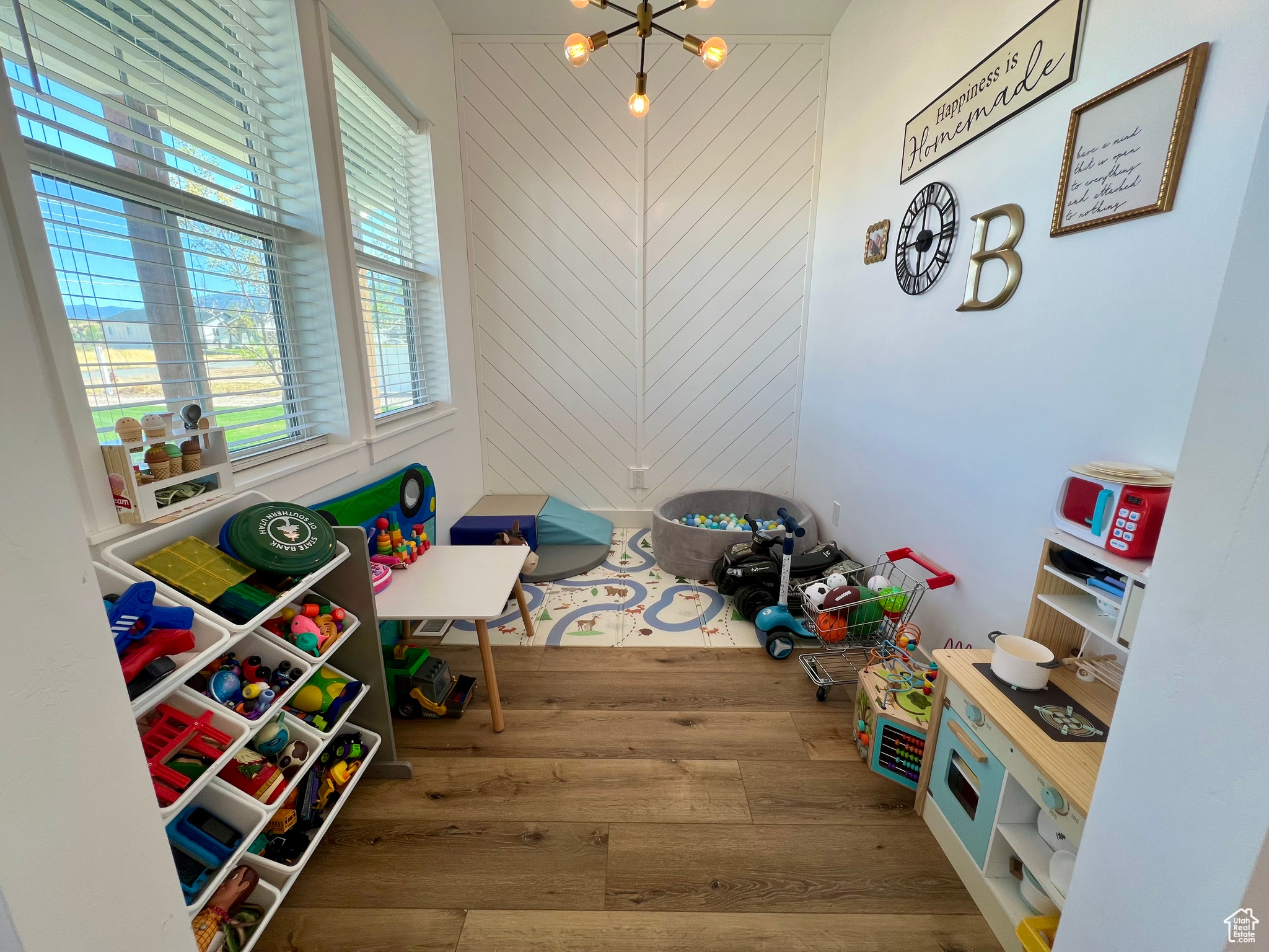 PLEASANT VIEW SUB - Residential