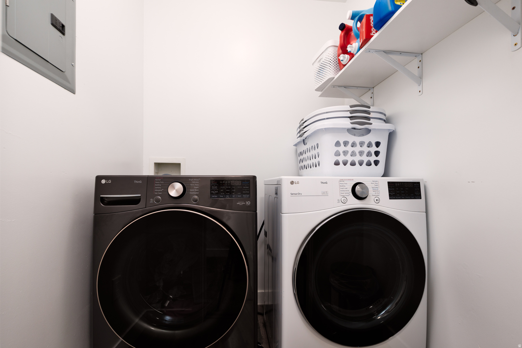 EDGEWATER AT GENEVA - Residential